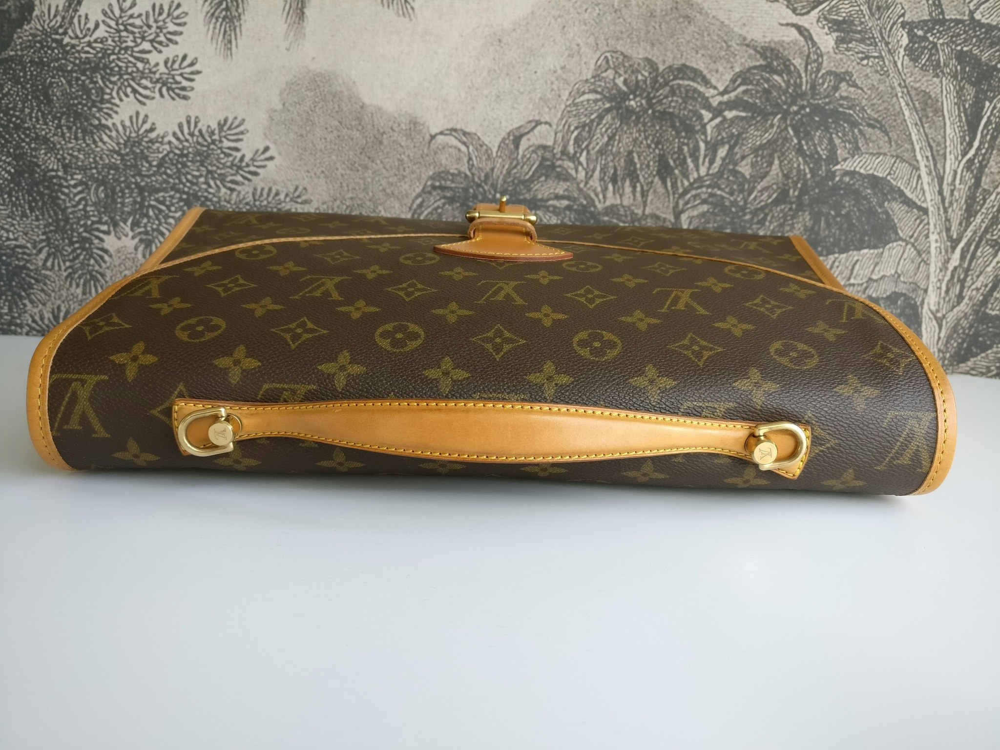 Louis Vuitton Bel Air briefcase