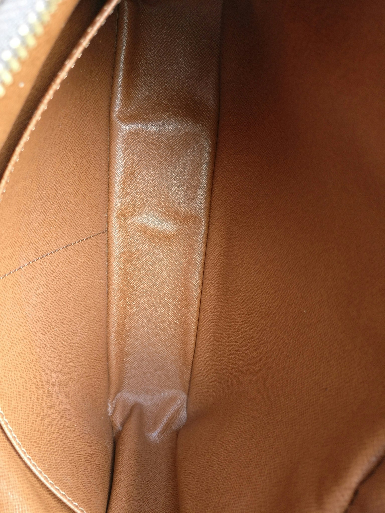 Louis Vuitton Compiegne 28 Shoulder Bag 💼 Black