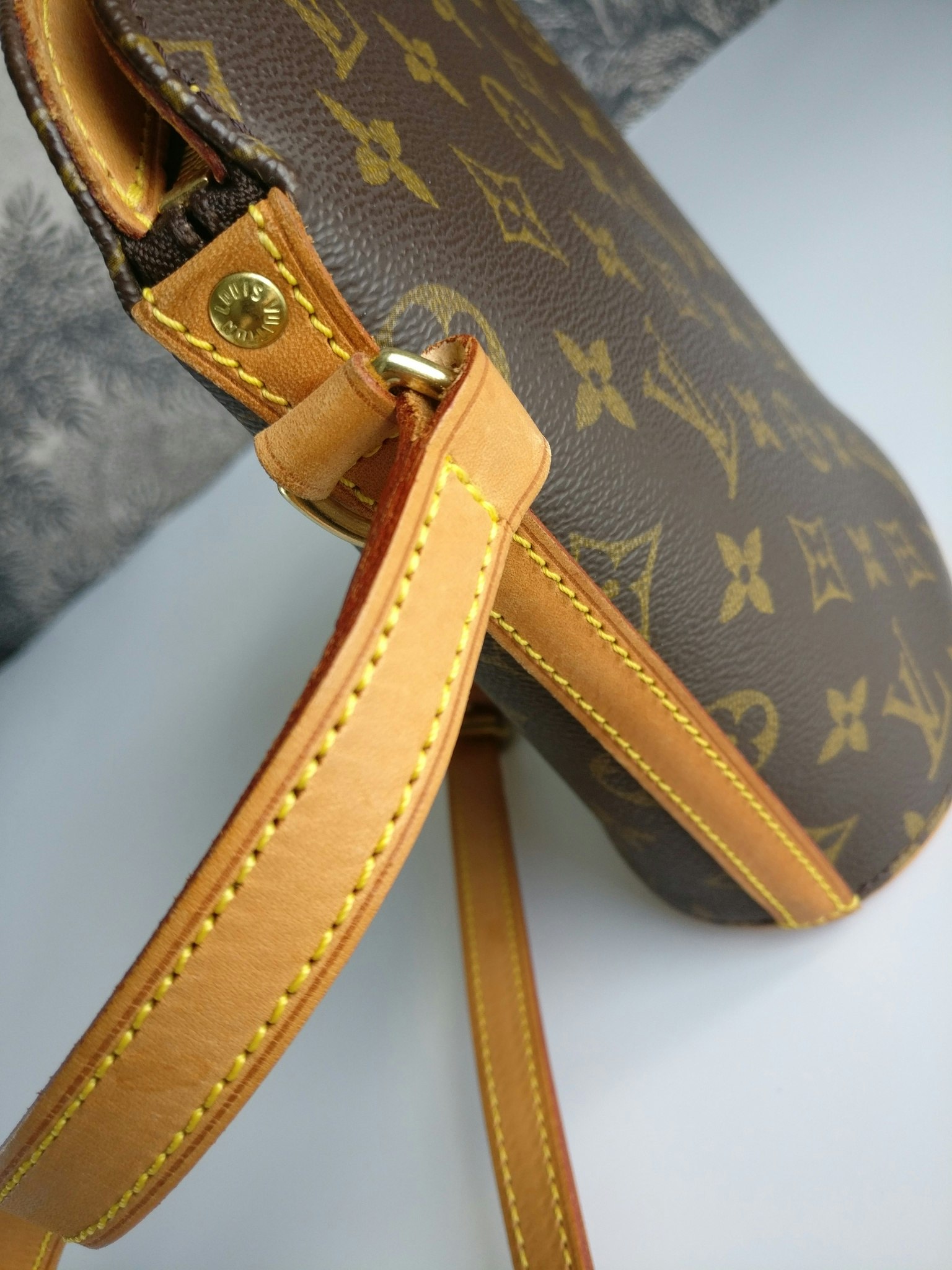 Louis Vuitton Monogram Drouot Crossbody Bag – Bag Religion