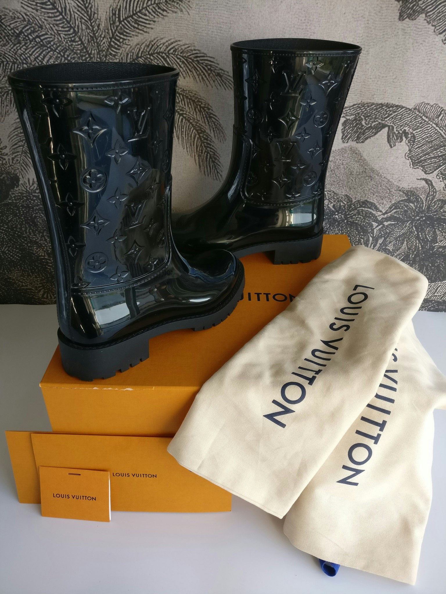 Louis Vuitton Drops Flat Half Boots - Good or Bag