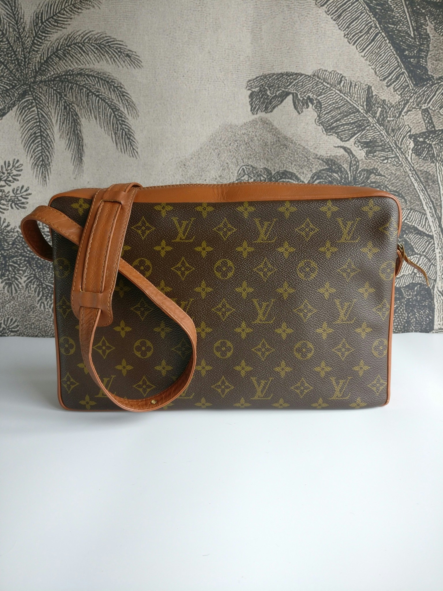 Louis Vuitton Sac Bandouliére - Good or Bag