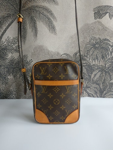 Louis Vuitton Monogram Boetie GM (SHG-oeU53r) – LuxeDH