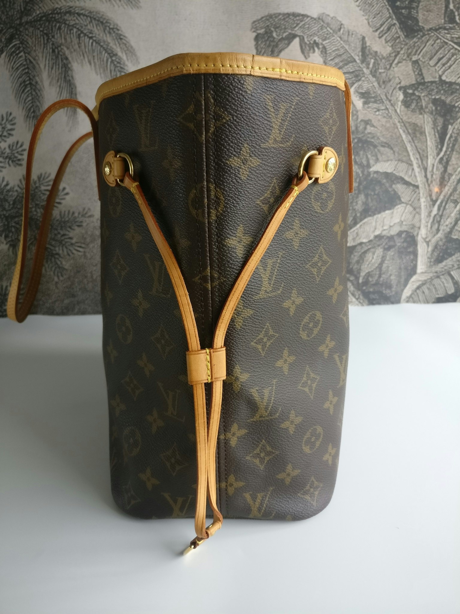 Louis Vuitton Neverfull MM