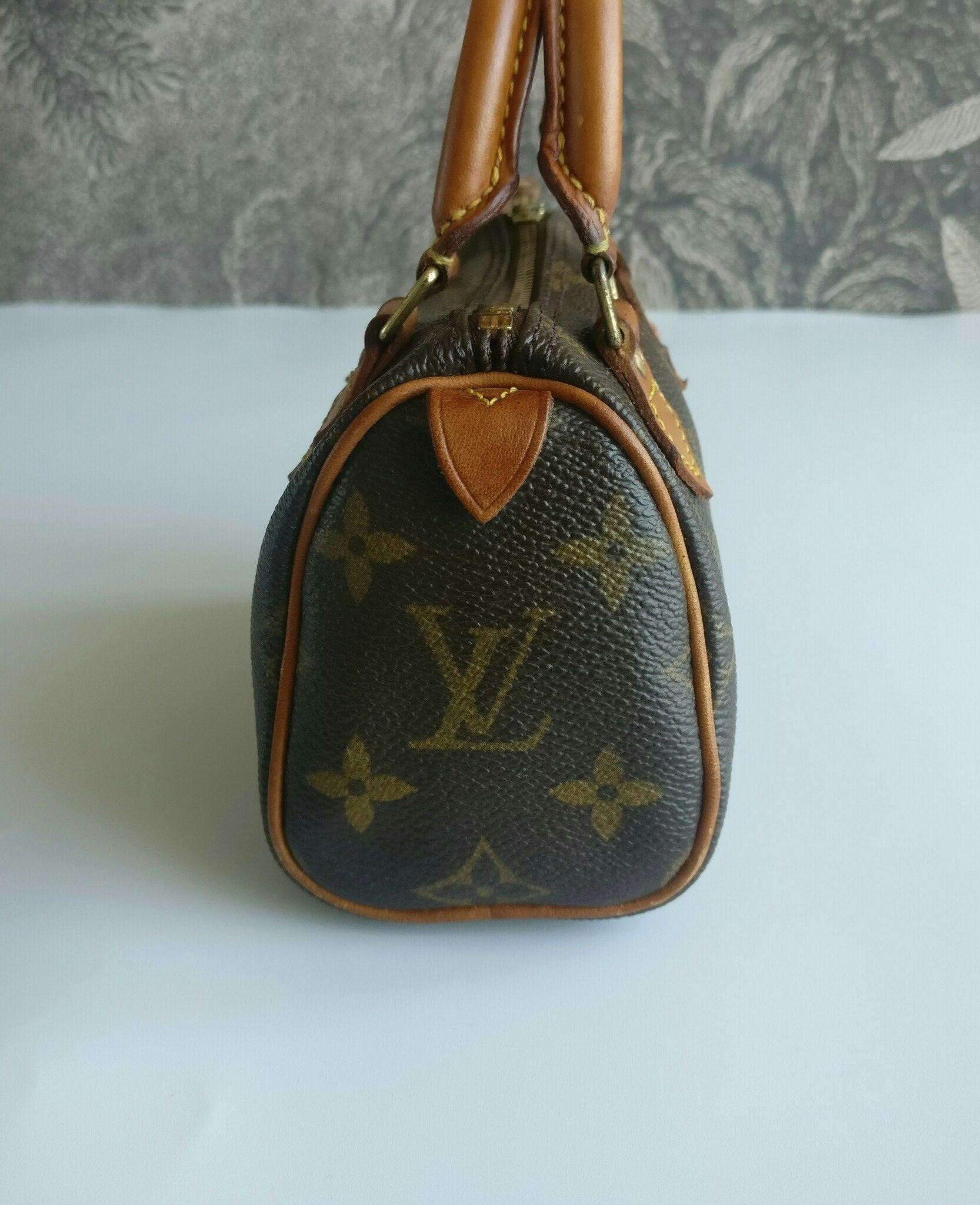 Louis Vuitton Mini speedy review #lvspeedy 