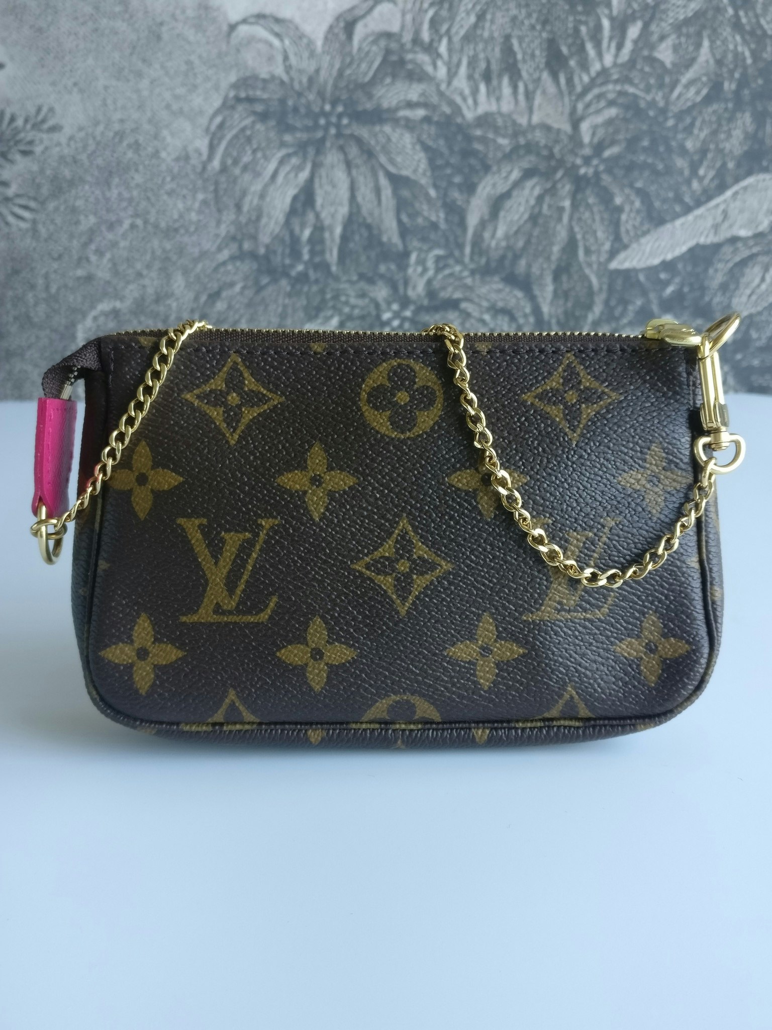 Louis Vuitton Monogram 2017 Christmas Animation Mini Pochette Accessories