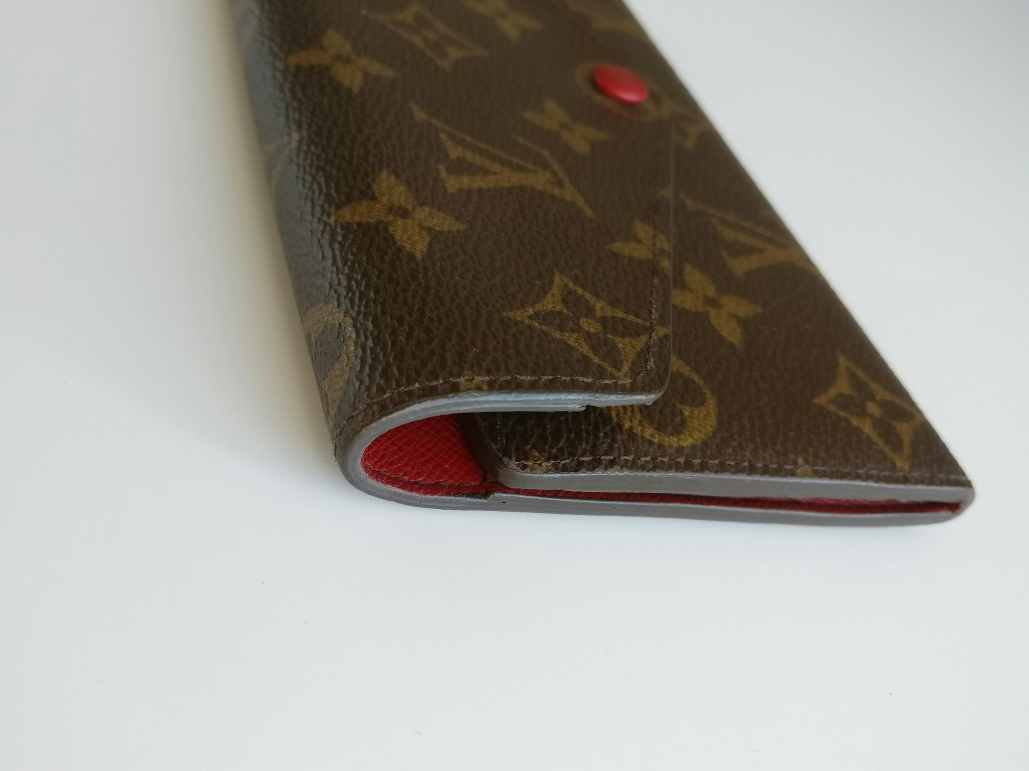 Louis Vuitton Monogram Josephine Wallet Rouge