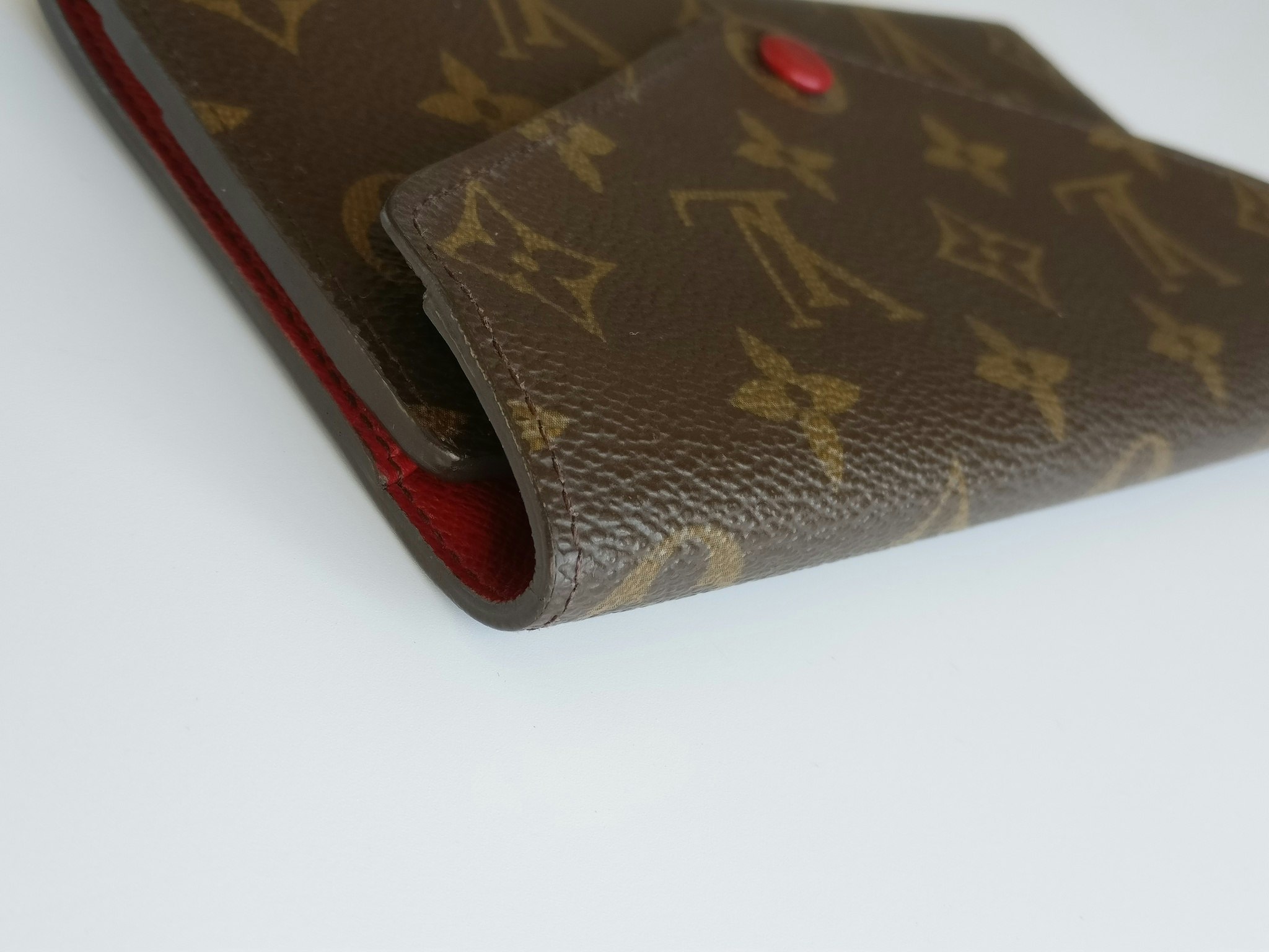 LOUIS VUITTON Monogram Josephine Wallet Red 1292615