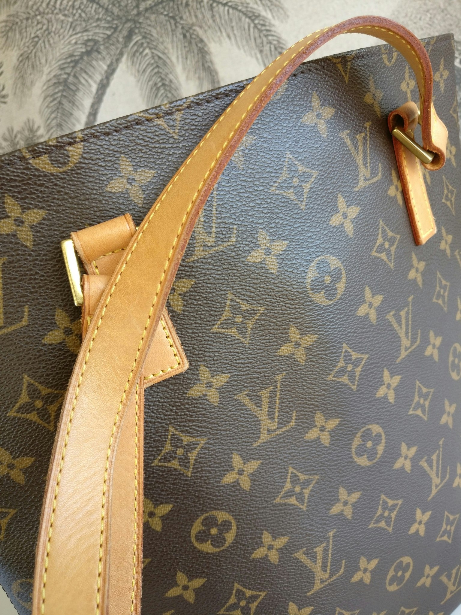 Louis Vuitton - Vavin GM Handbag - Catawiki
