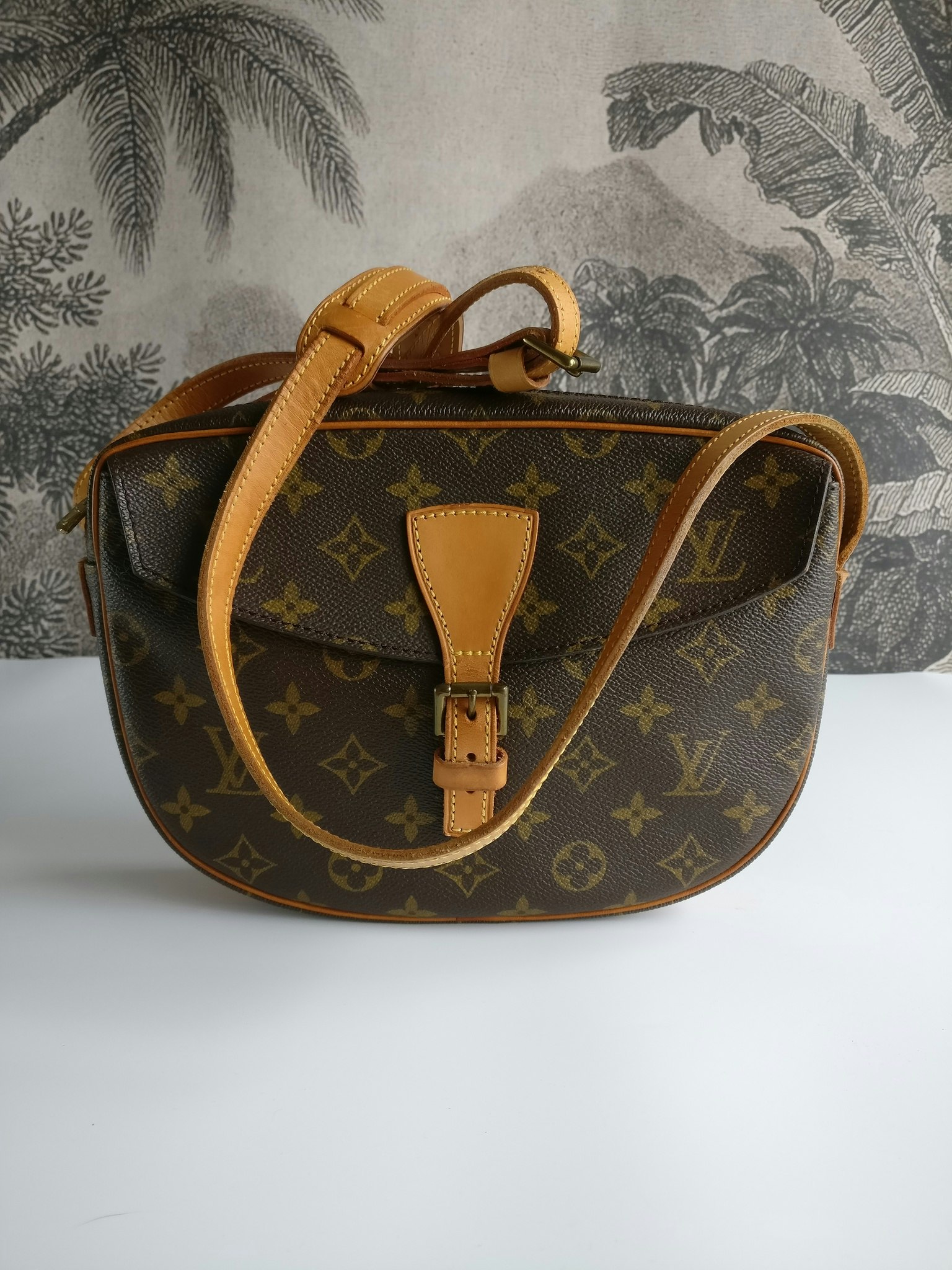 Louis Vuitton Jeune Fille MM