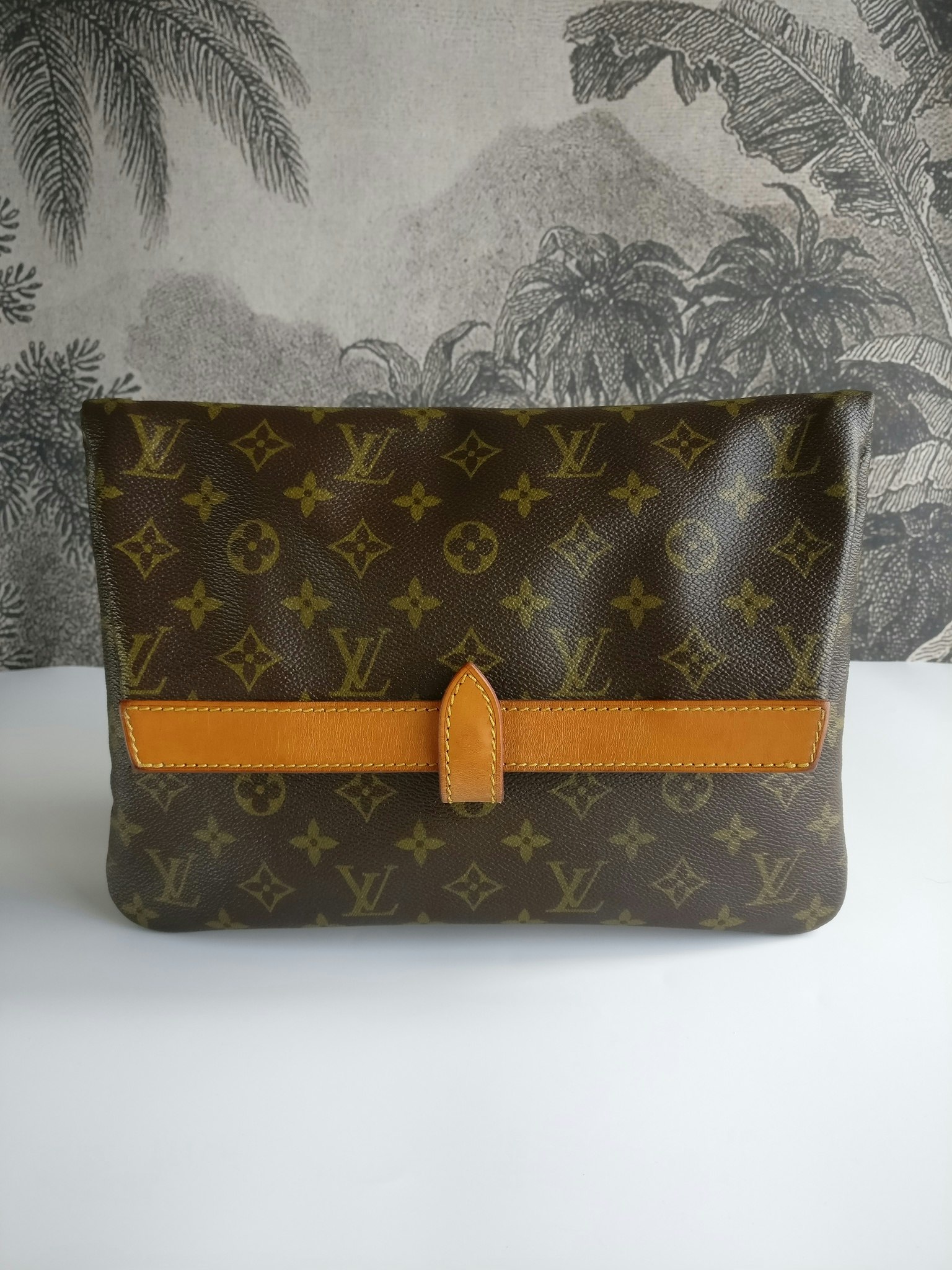 Louis Vuitton Pochette Pliante