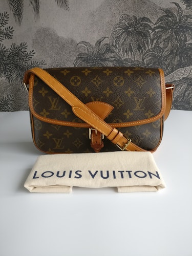 Louis Vuitton Sologne