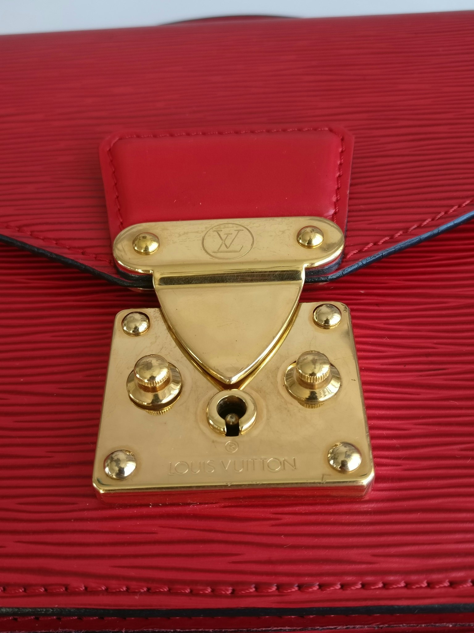Louis Vuitton Monceau red