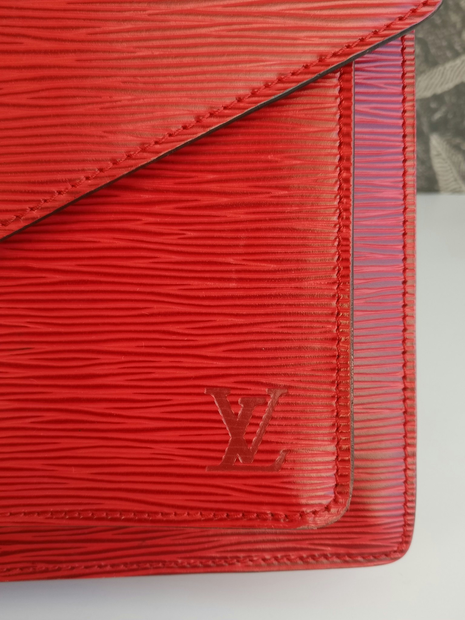 Louis Vuitton Monceau red