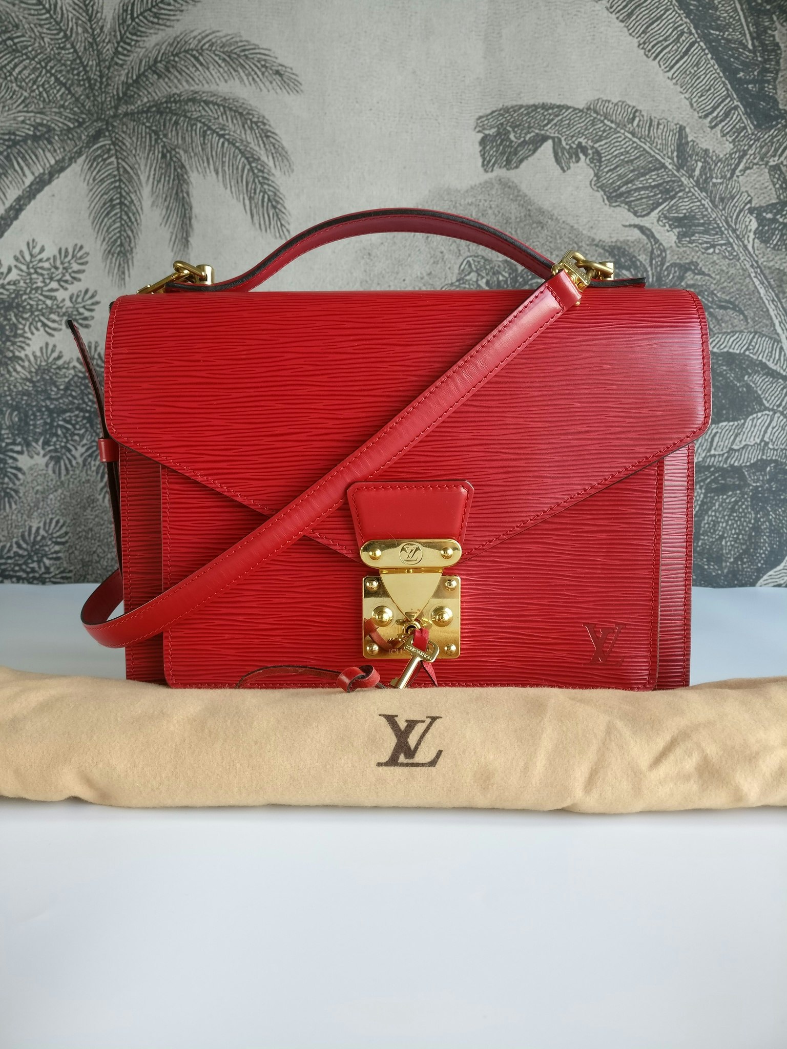 Shop Louis Vuitton 2023-24FW Unisex Street Style 2WAY Plain Leather  Crossbody Bag (Monceau Distorted red, M23784) by Mikrie