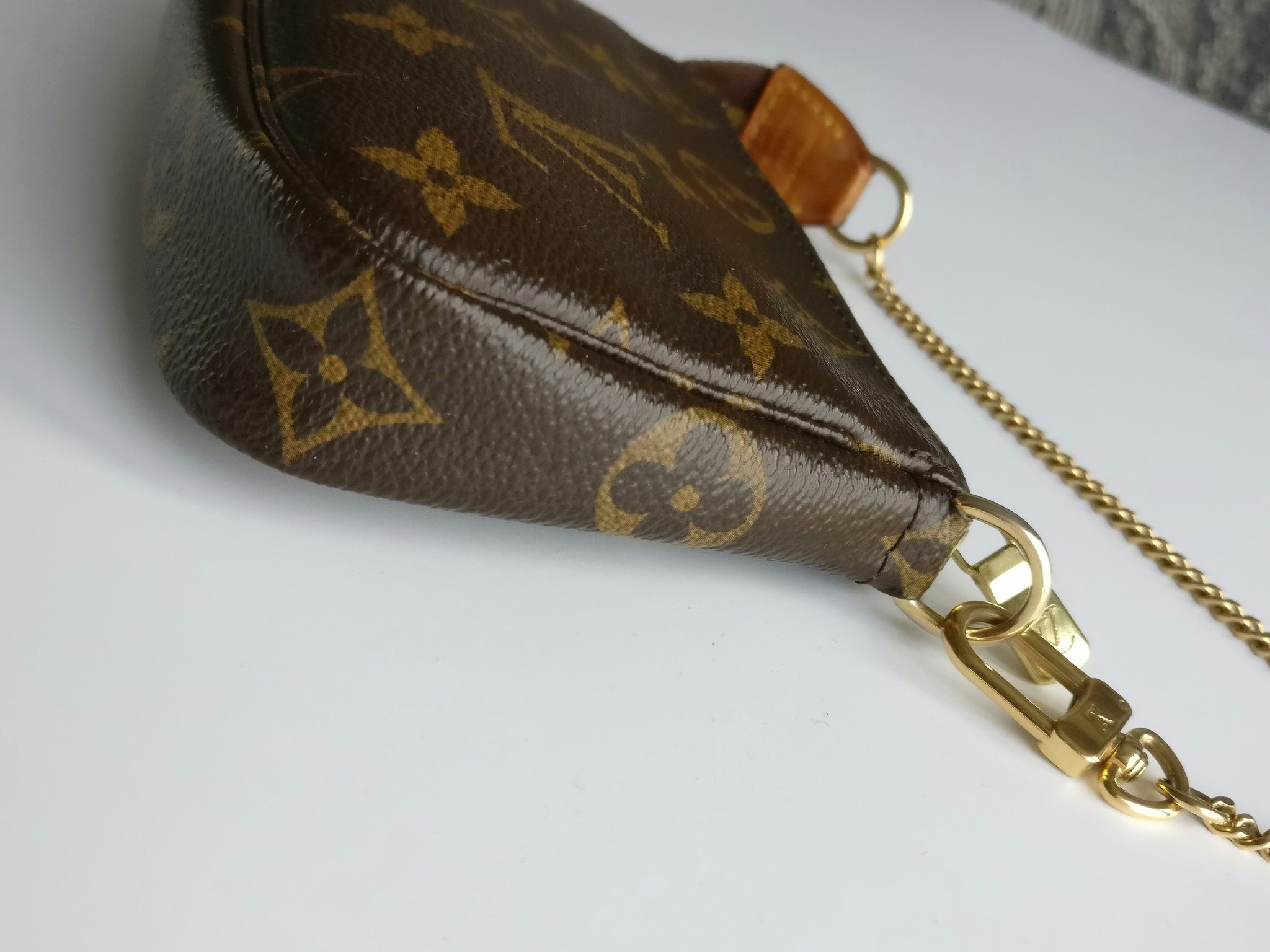 Louis Vuitton Mini Pochette Accessories