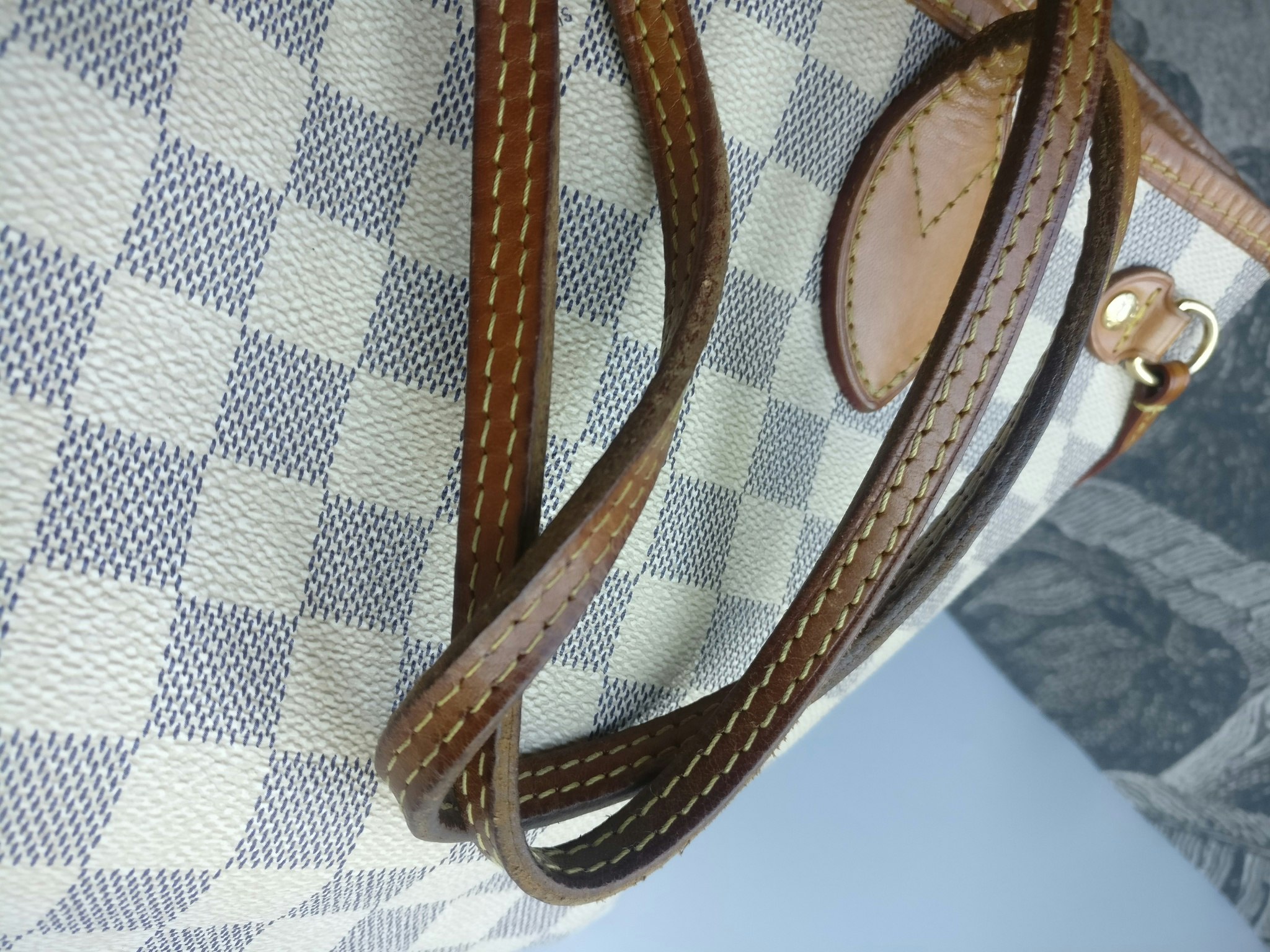 Louis Vuitton Damier Azur Neverfull PM QJB0BJ0NWF099