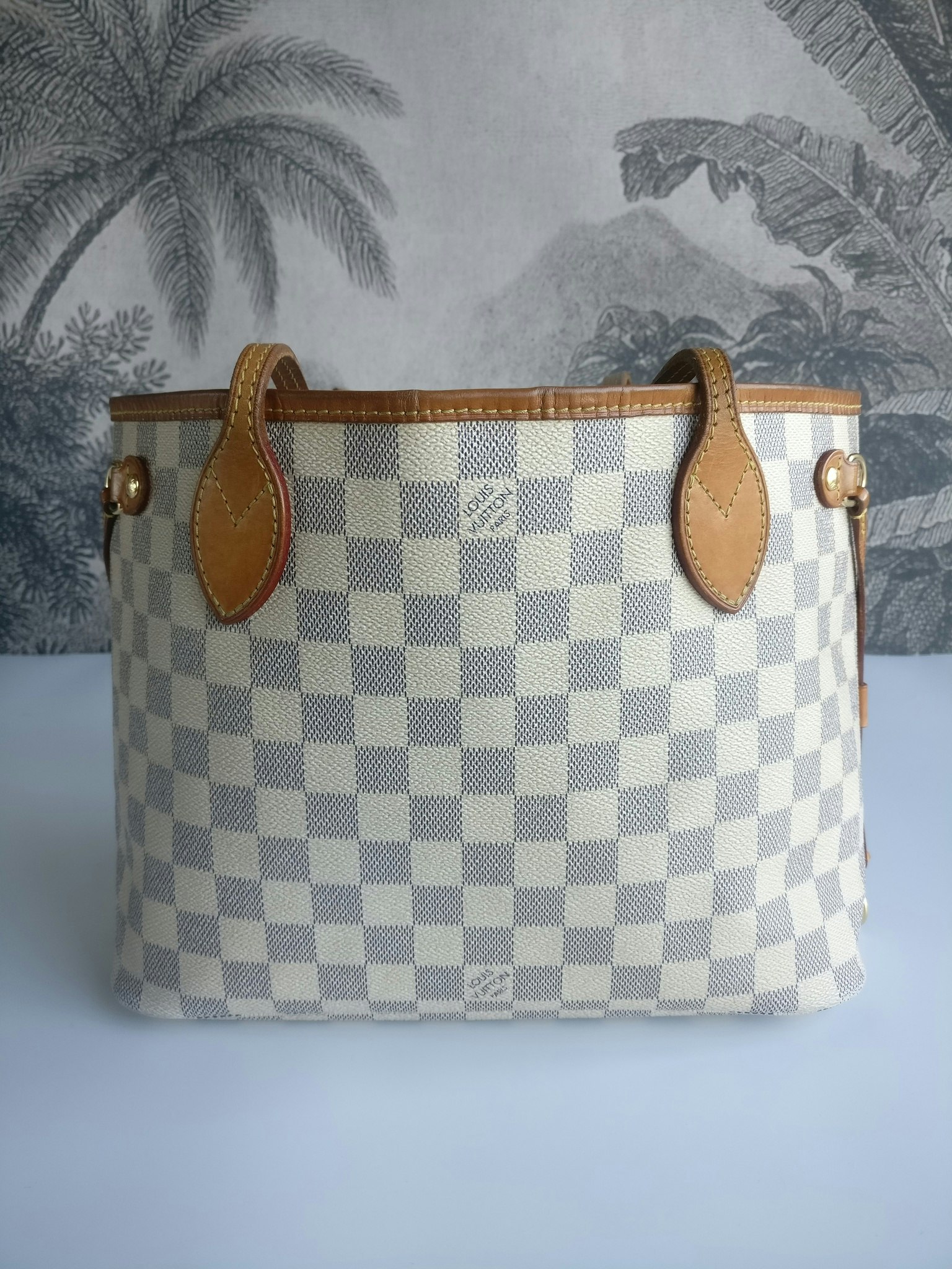 Louis Vuitton Neverfull PM Dampier Azur *afterpay and ping Accepted* :  BidBud