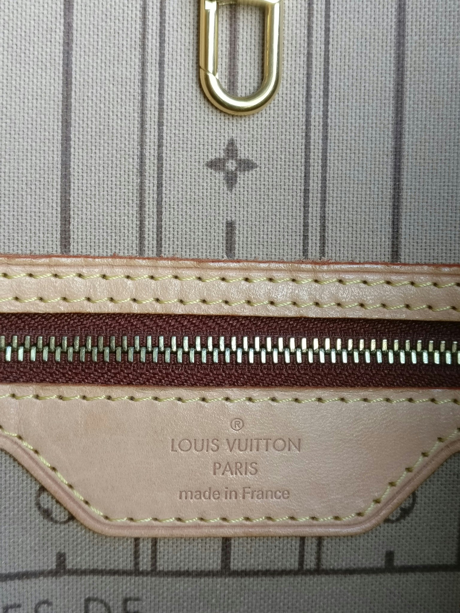 Louis Vuitton Neverfull PM