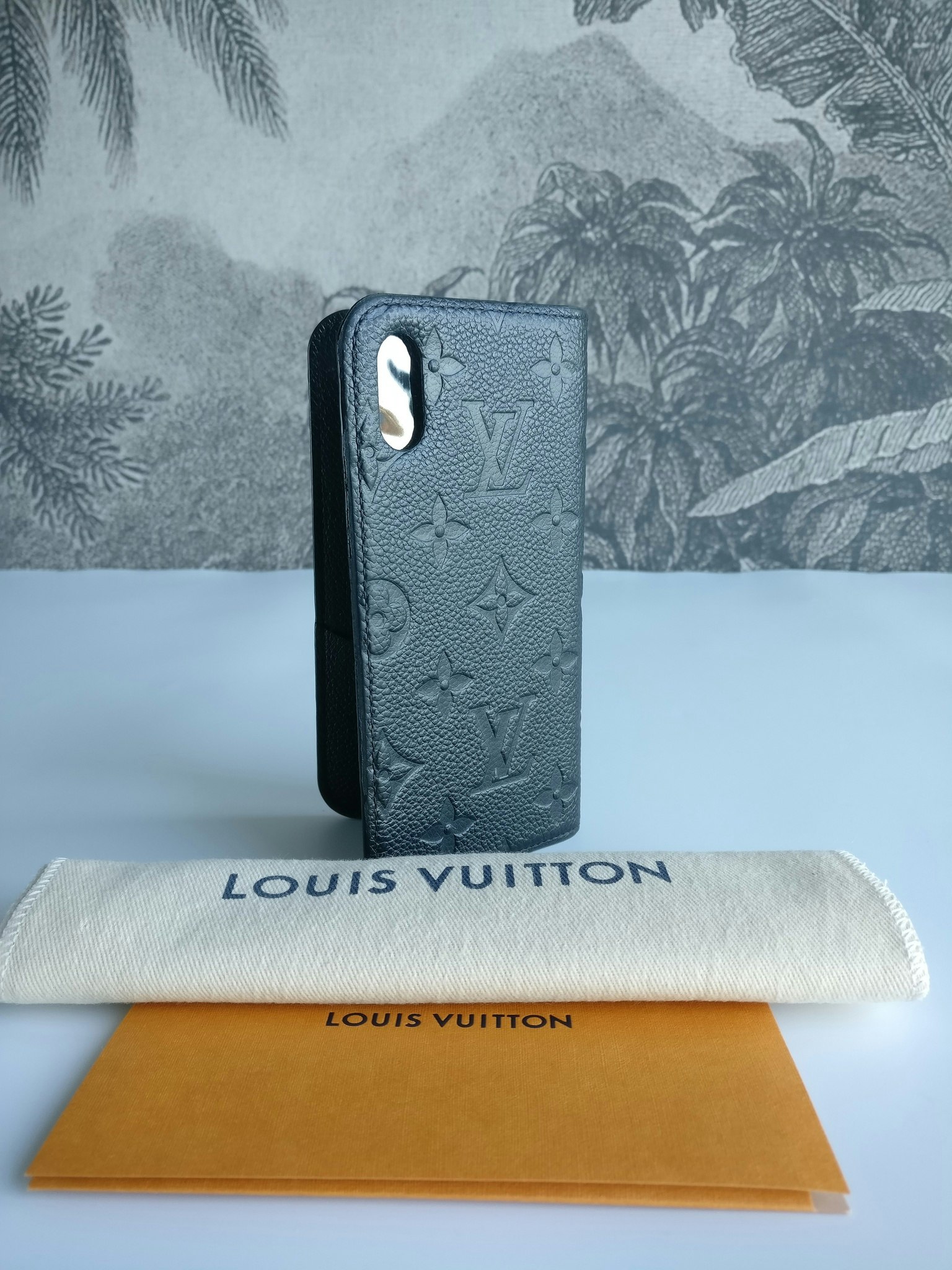 Louis Vuitton iPhone Case -  Sweden