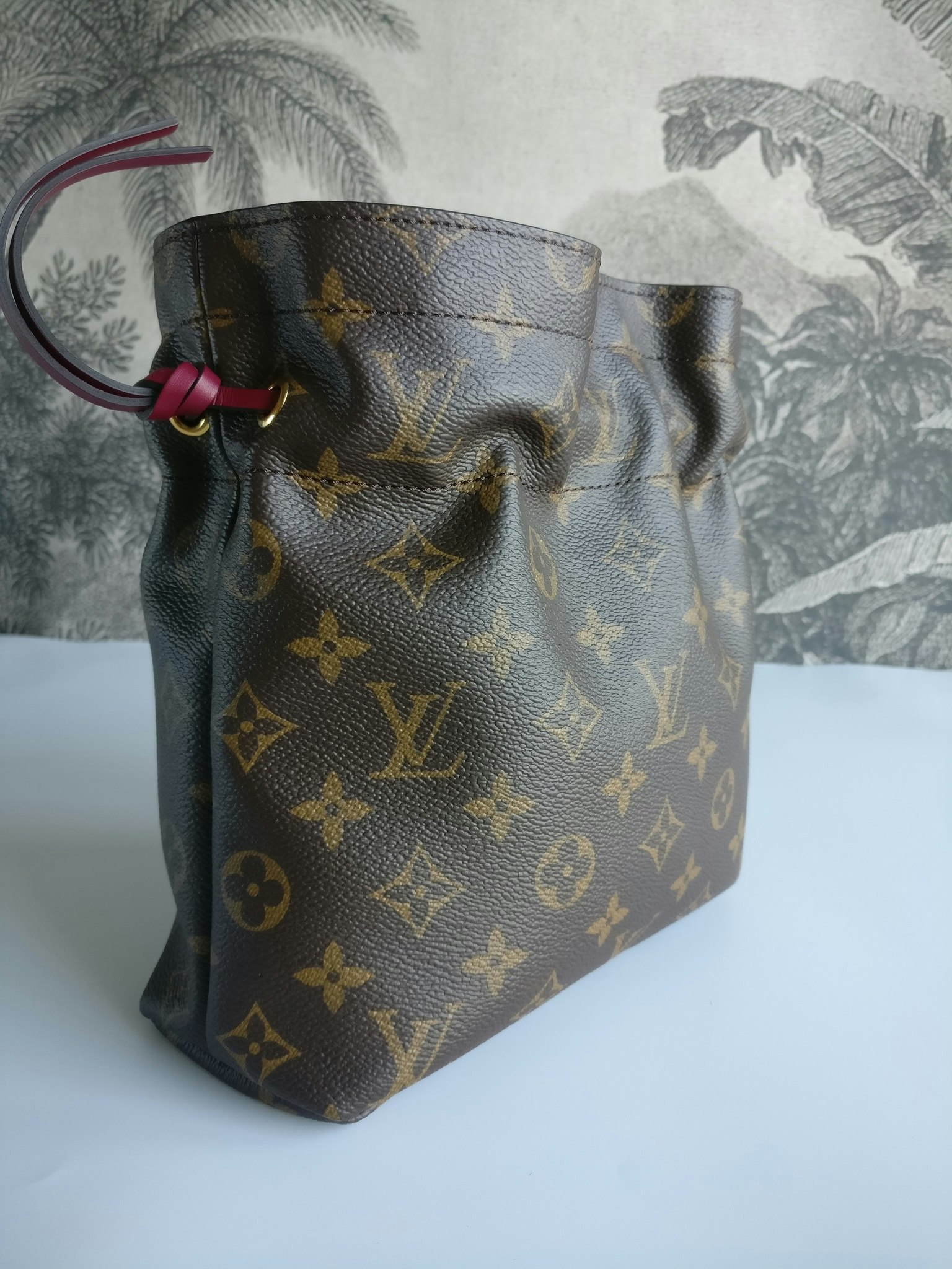 Louis Vuitton Noe Pouch, Luxury, Bags & Wallets on Carousell