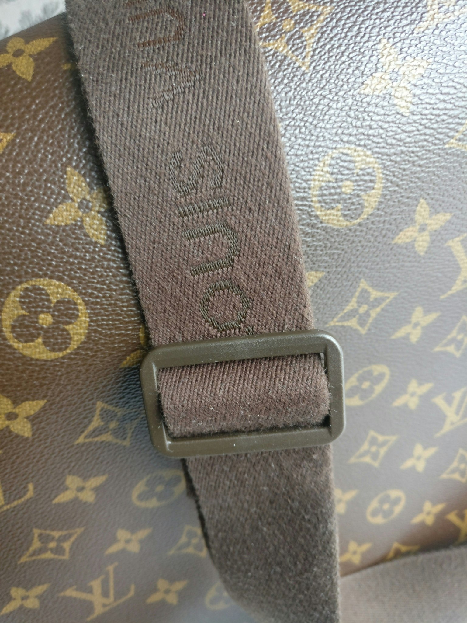 Louis Vuitton Monogram Canvas Valmy MM Messenger Bag - Yoogi's Closet