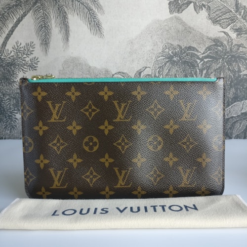 Louis Vuitton Neverfull MM pouch limited edition, V summer collection -15