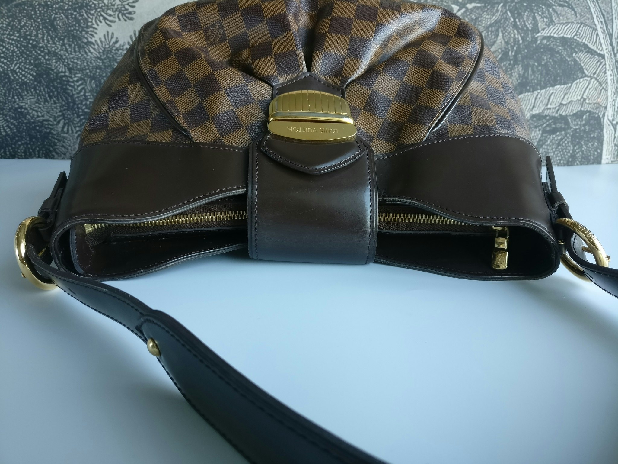 Louis Vuitton Sistina MM