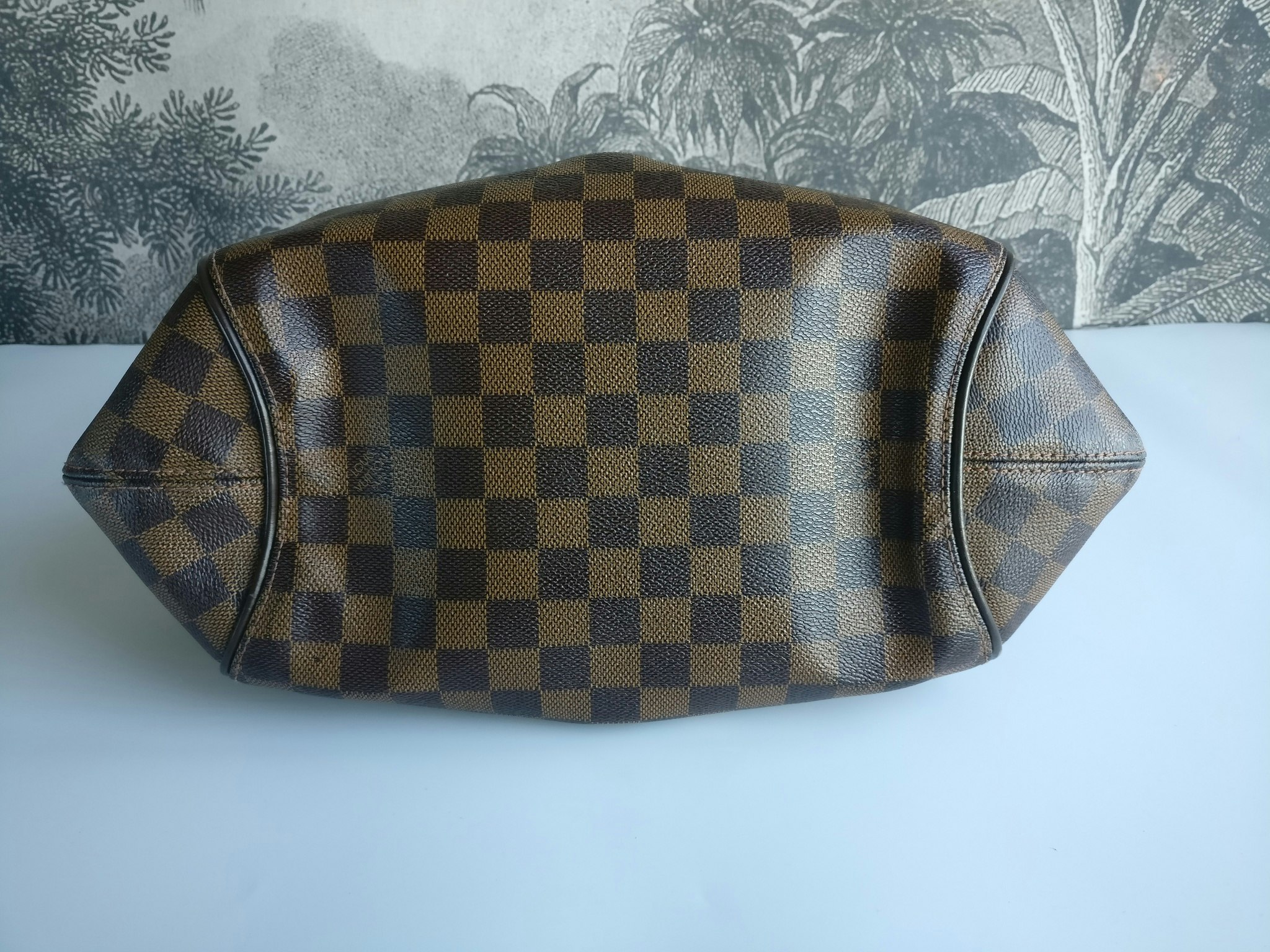 Louis Vuitton Sistina MM