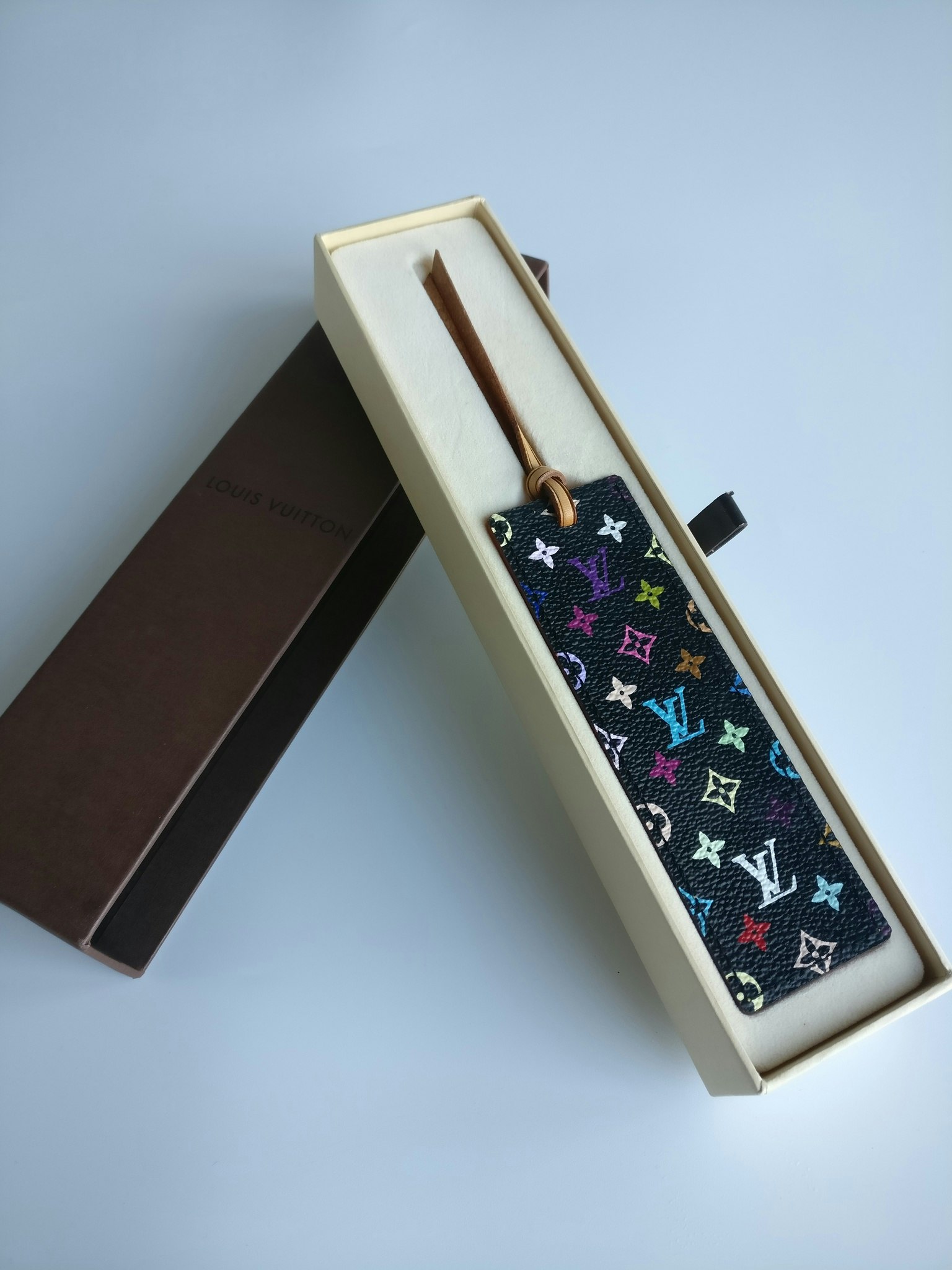 Louis Vuitton multicolore bookmark / bag charm