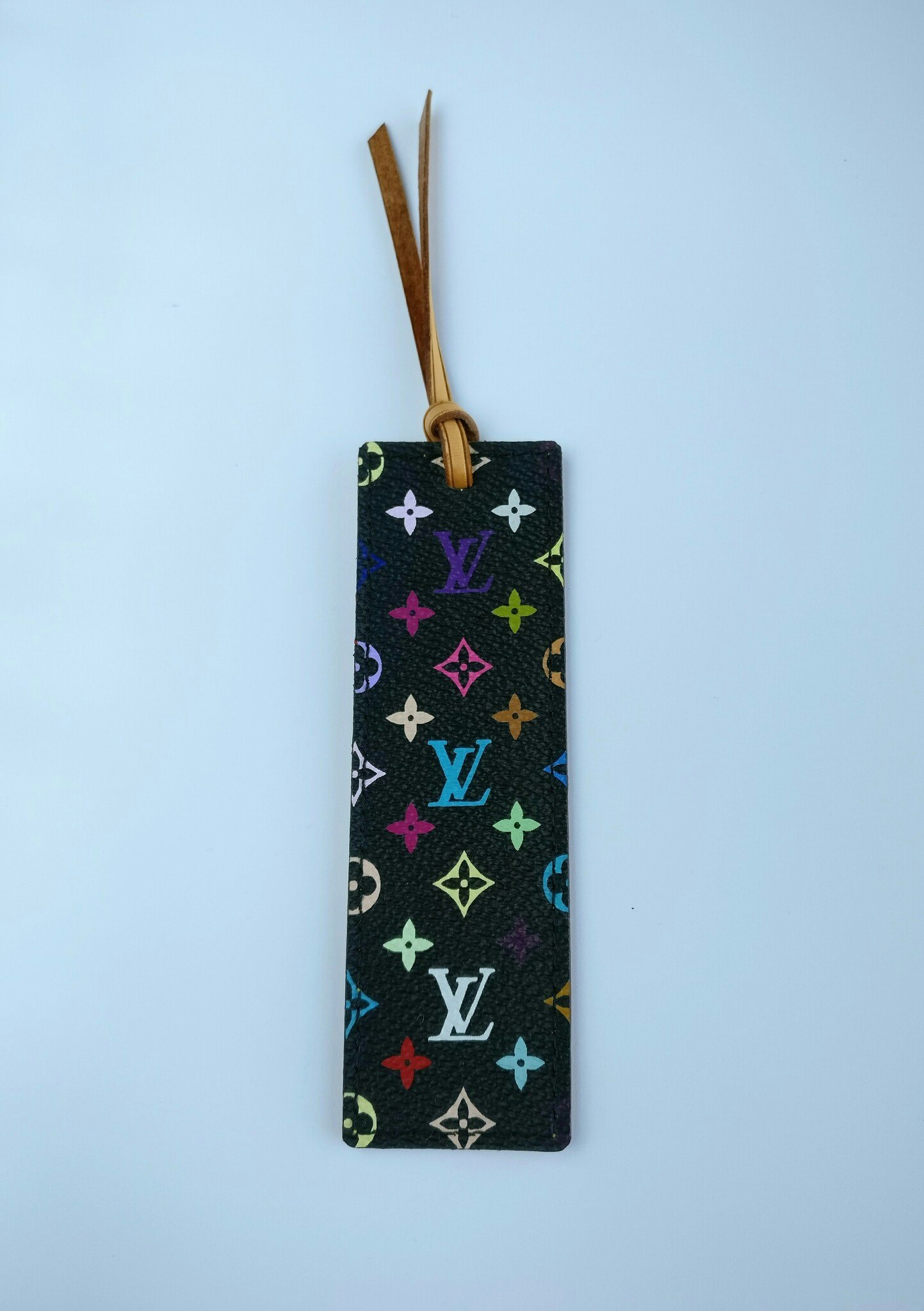 Louis Vuitton multicolore bookmark / bag charm