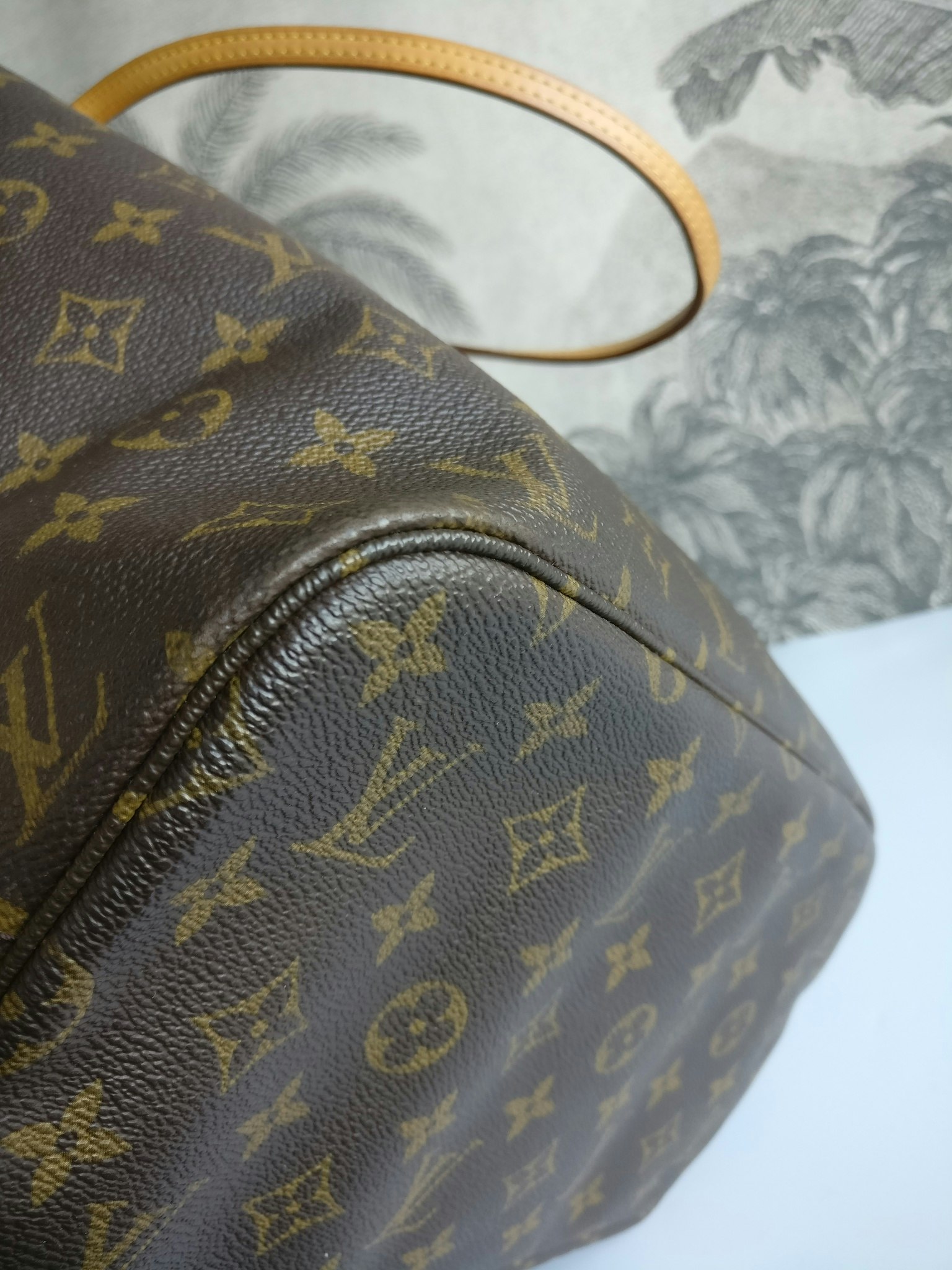 Louis Vuitton Neverfull MM