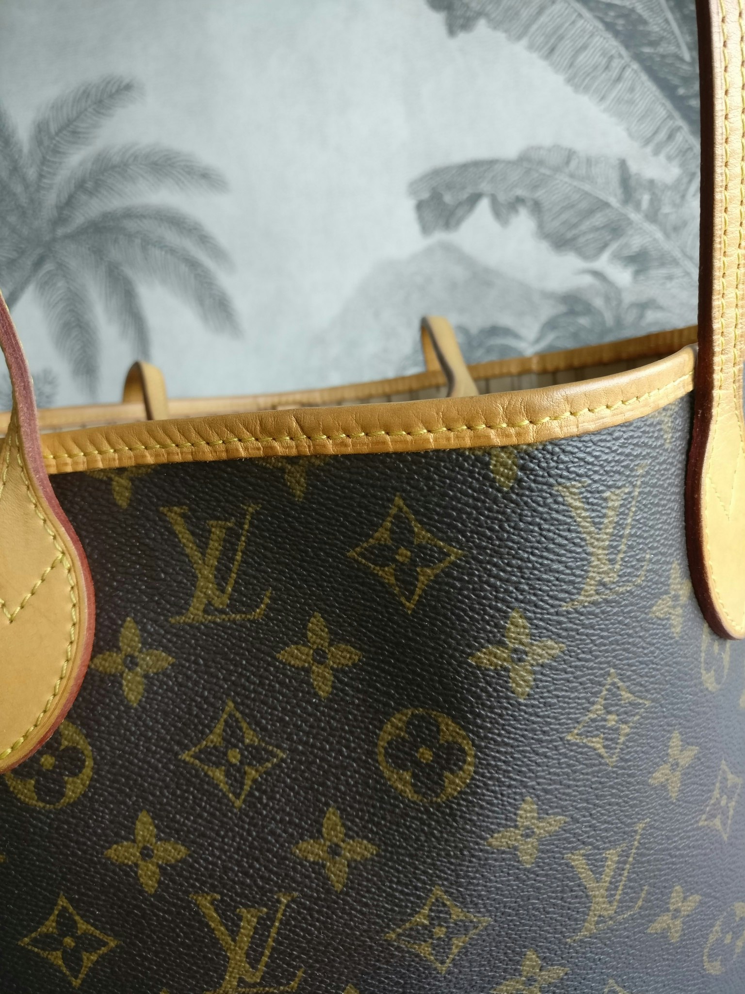 Louis Vuitton Neverfull MM