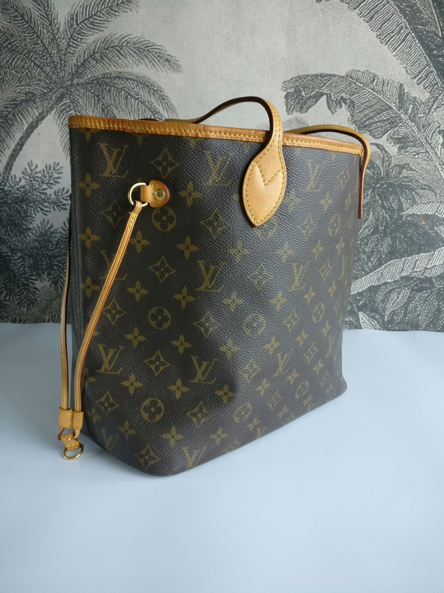 Louis Vuitton Neverfull MM