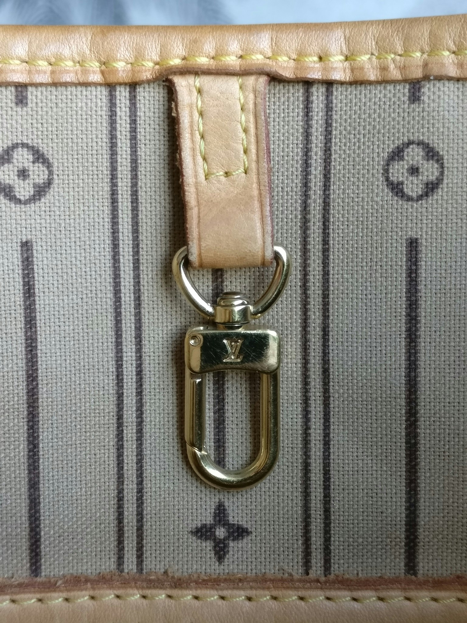 Louis Vuitton Neverfull MM