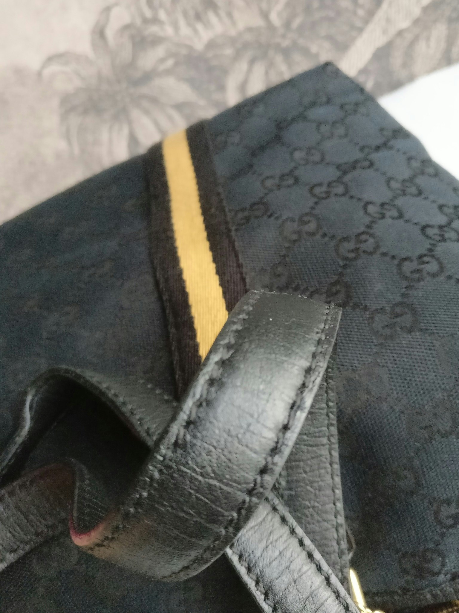 Gucci Jolicoeur GG Medium Tote