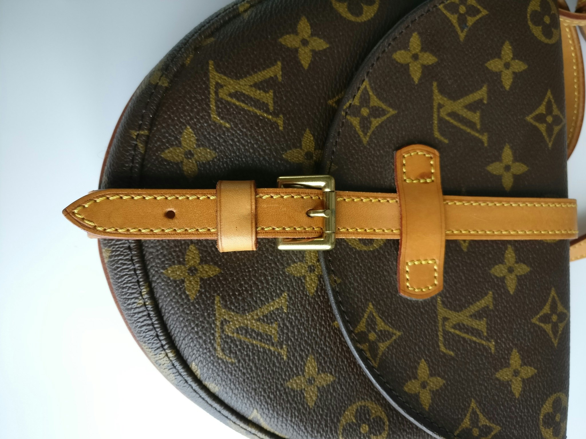 Louis Vuitton Chantilly PM