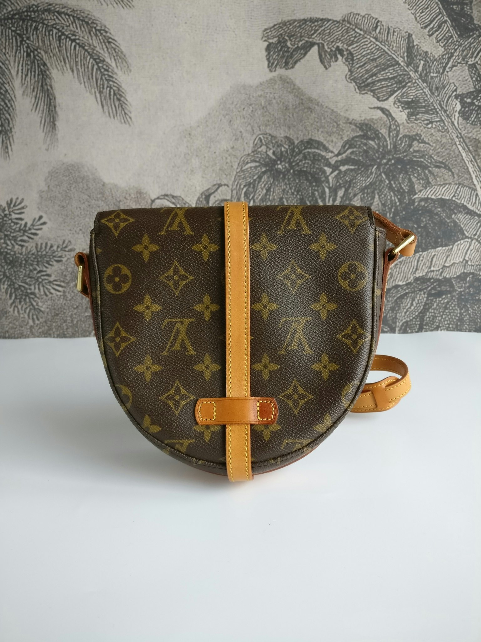 ❤️REVIEW - Louis Vuitton Chantilly PM crossbody 