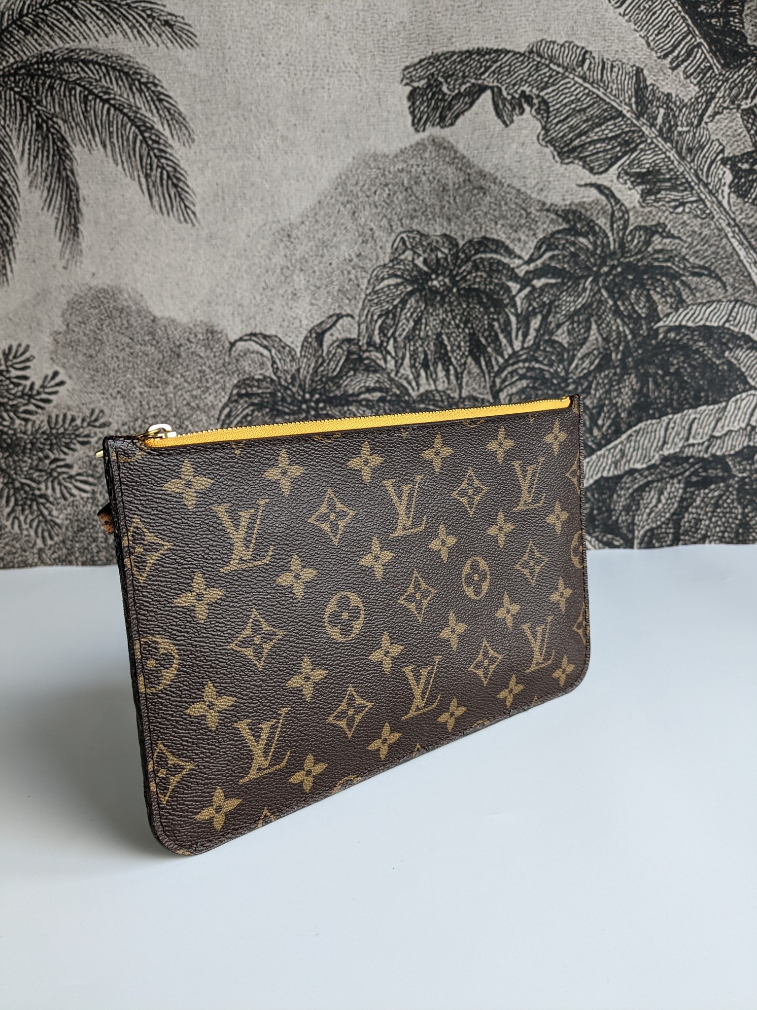Neverfull MM pochette mimosa limited edition