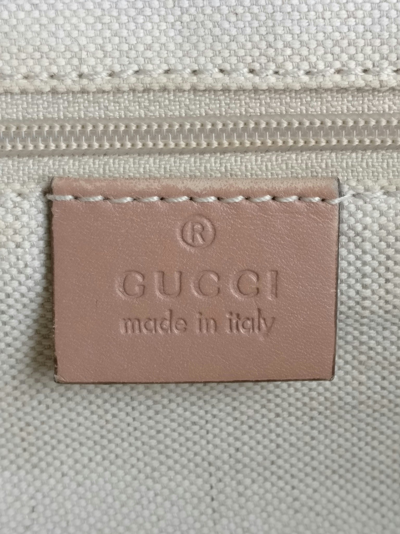 Gucci Diamante Sukey shoulder bag