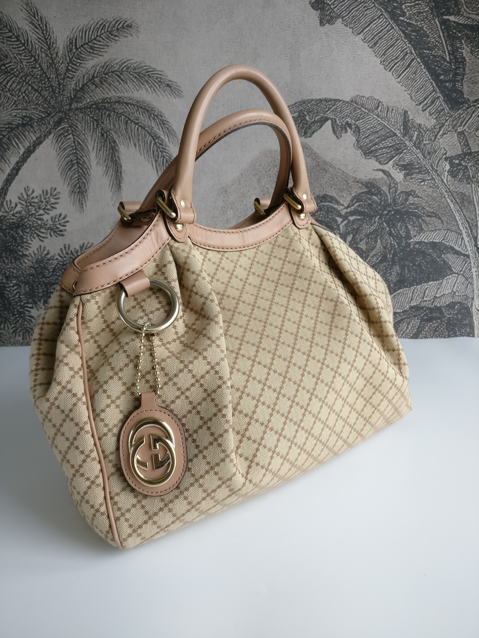 Gucci Diamante Sukey shoulder bag