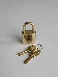 Louis Vuitton padlock no. 320 & 2 keys