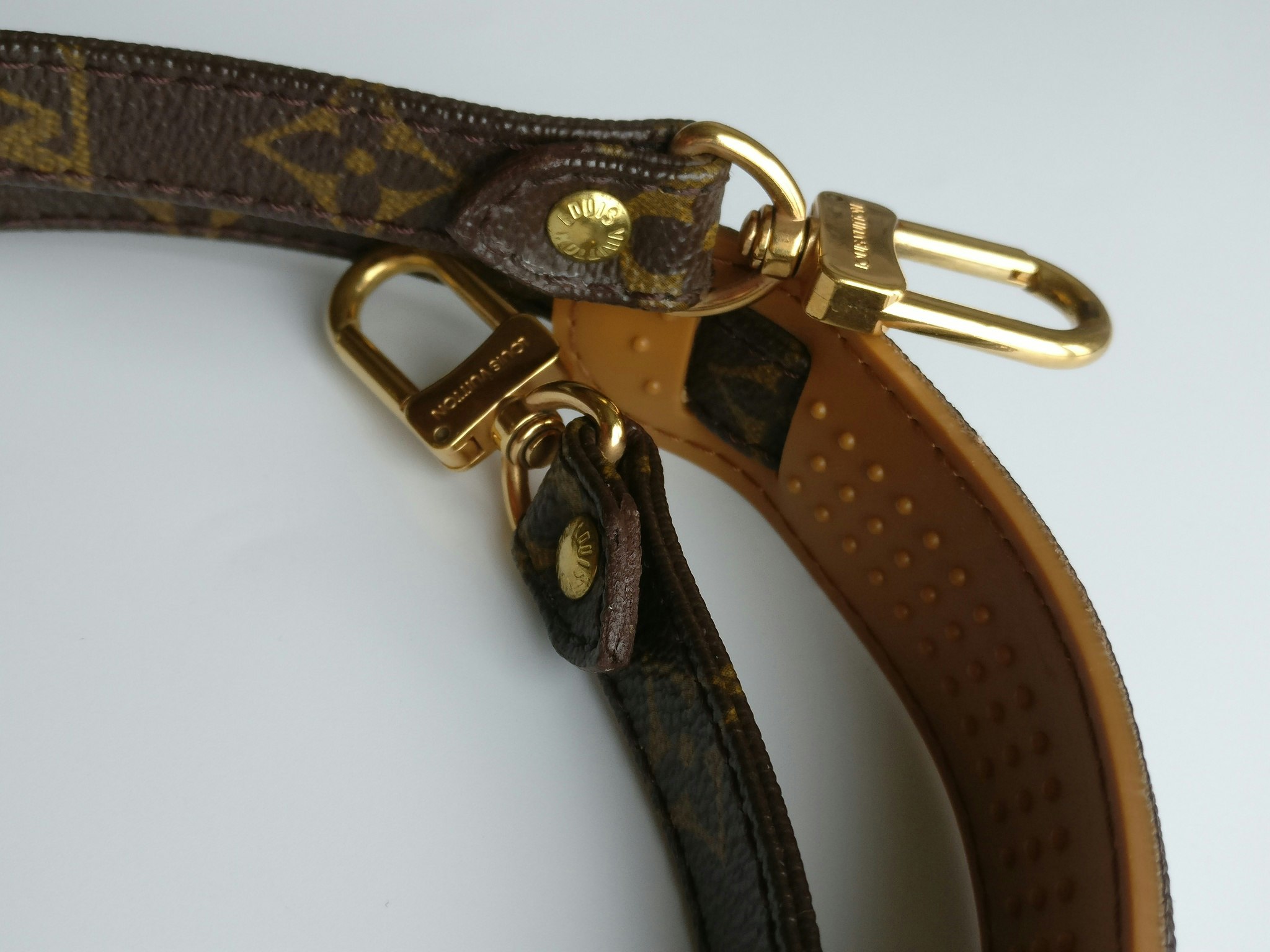 Louis Vuitton shoulder strap