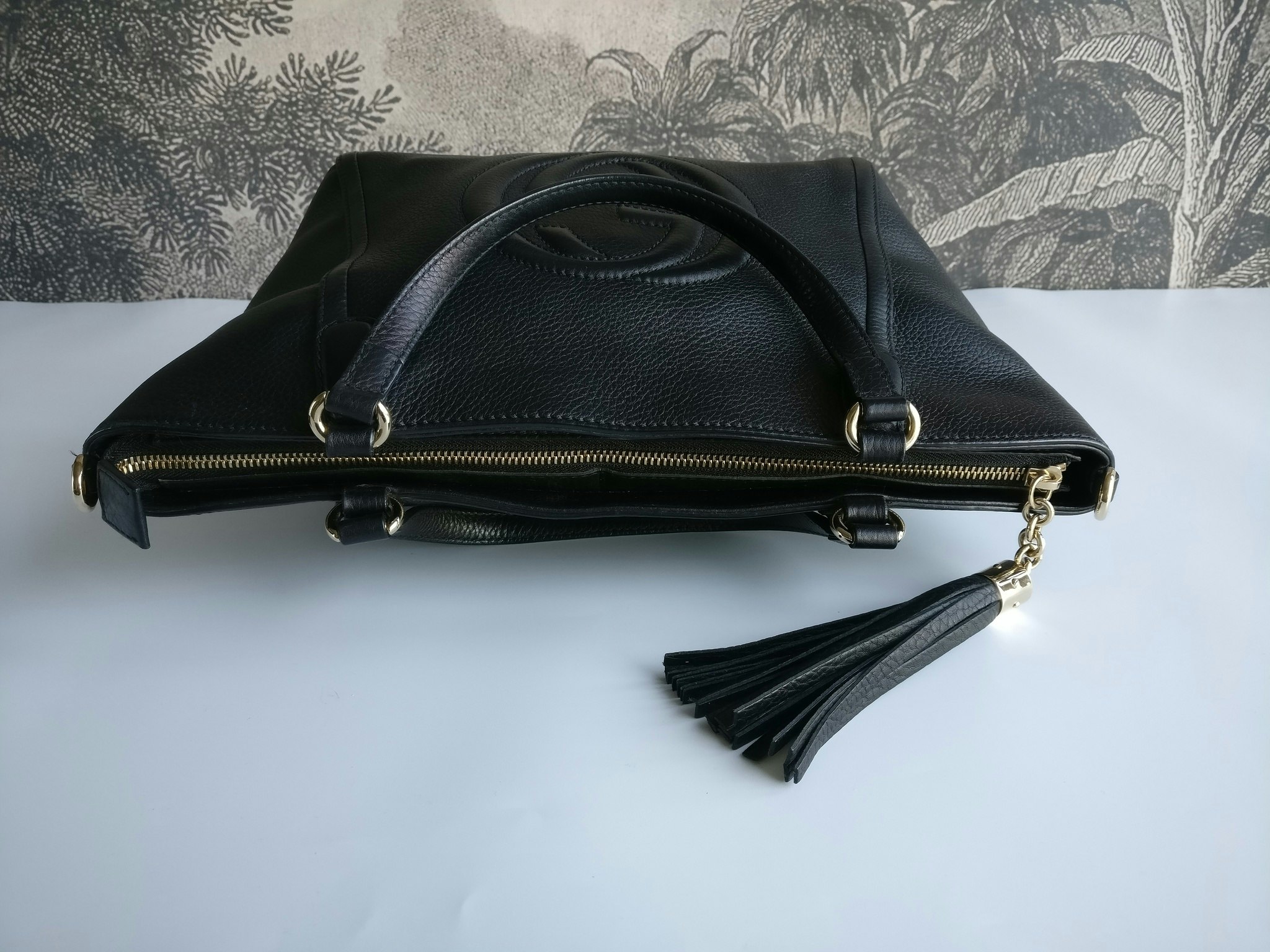 Gucci Soho top handle crossbody