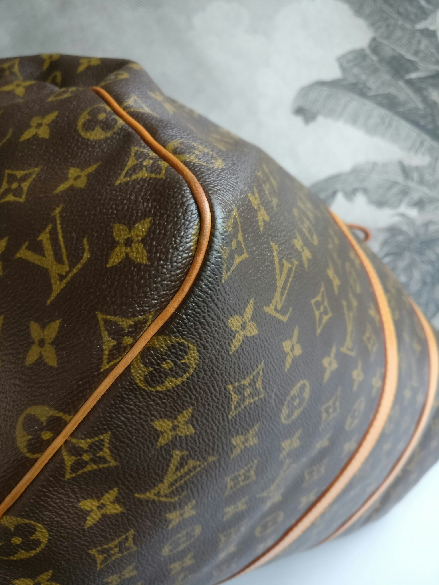 Louis Vuitton Keepall 55