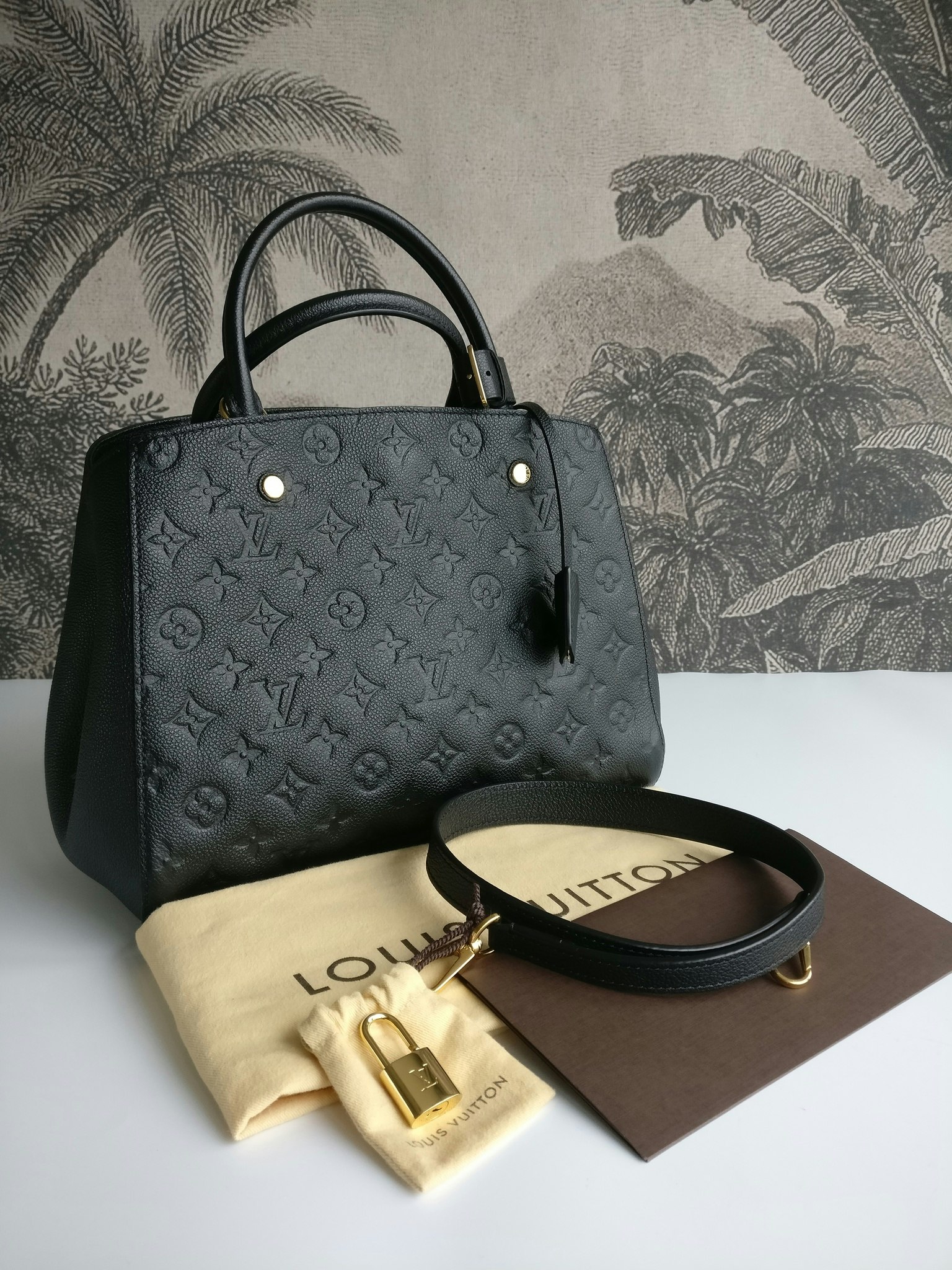 Louis Vuitton Montaigne MM Empreinte Tourterelle Grey ○ Labellov ○ Buy and  Sell Authentic Luxury