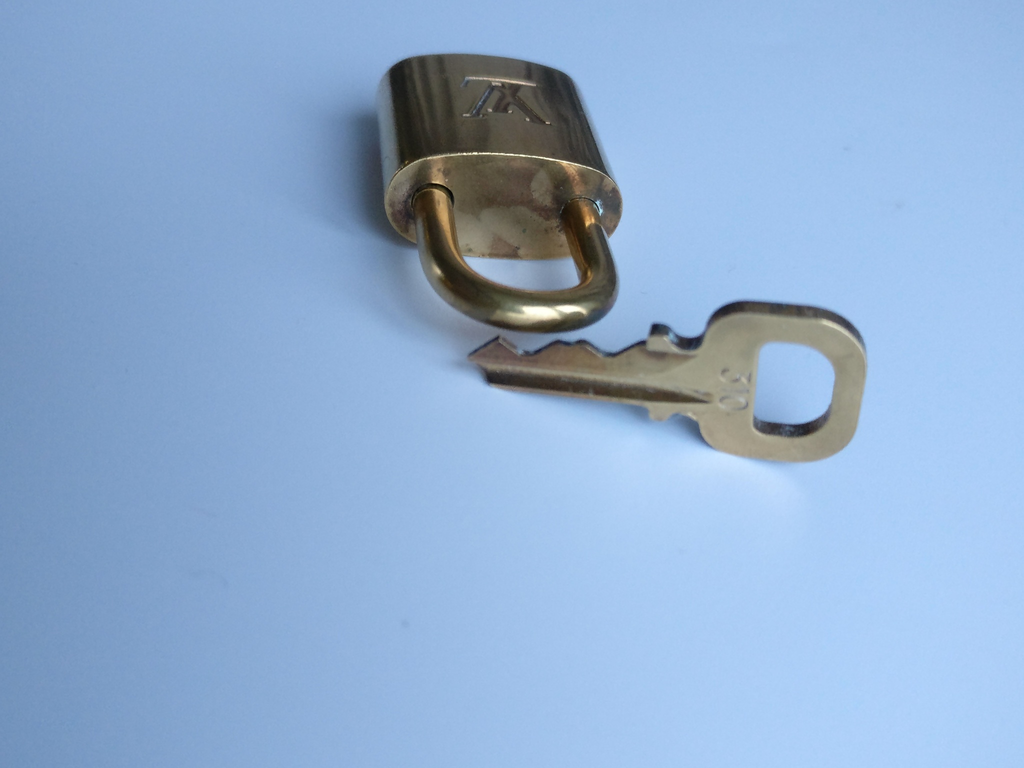 Louis Vuitton padlock & key 310