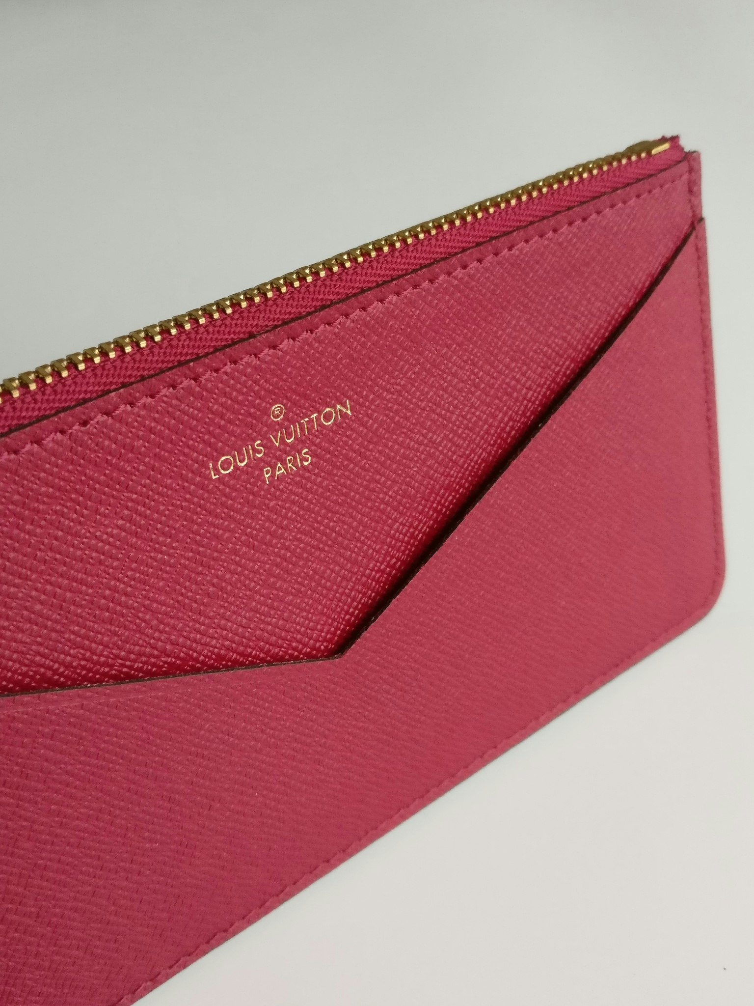 Louis Vuitton Fuschia Pink Jeanne Wallet – The Closet