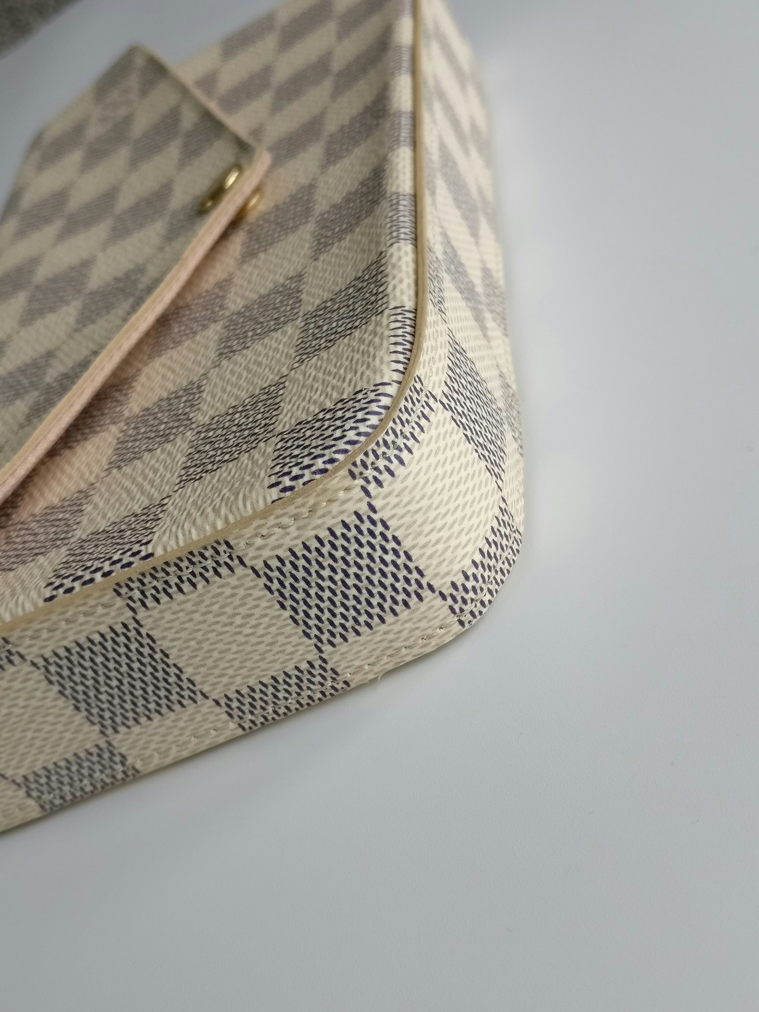 Louis Vuitton Pochette Felicie