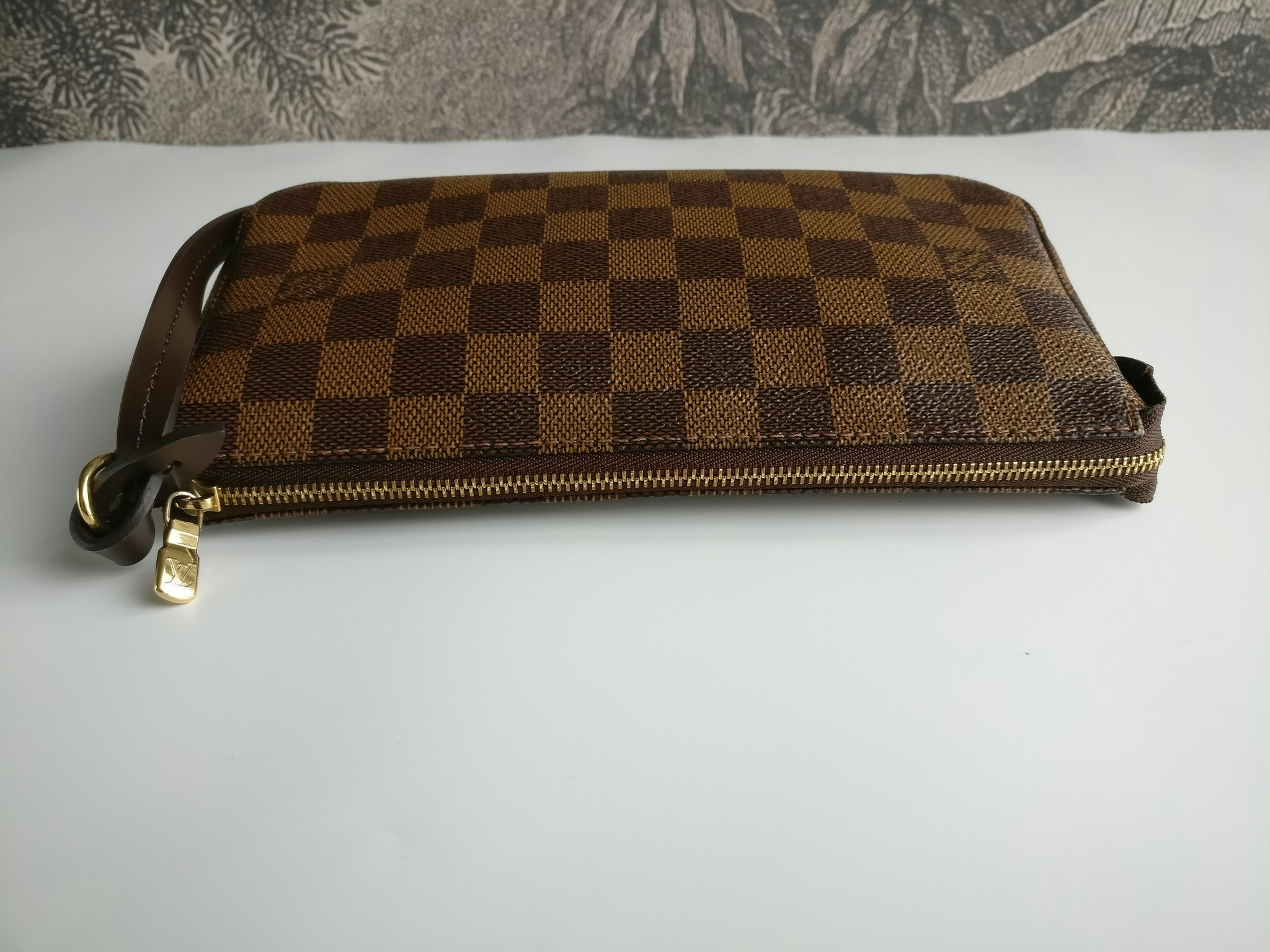 LV Damier Ebene Pochette Ascot Clutch. Limited Edition from LV and no  longer available in LV stores or on…