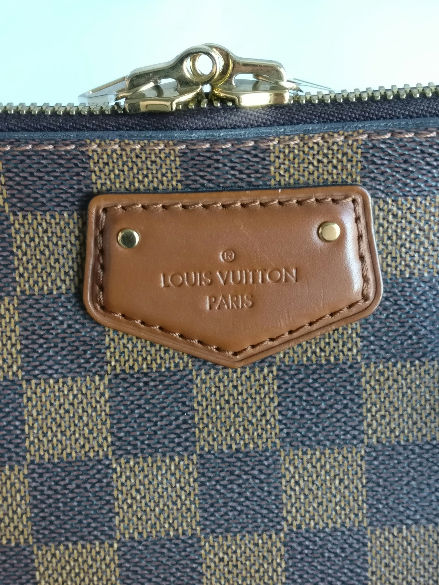 Louis Vuitton Damier Ebene Belmont Tote MM w/ Pouch - Brown Totes, Handbags  - LOU734354